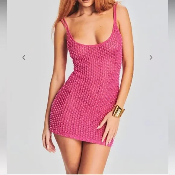 ROCCO CROCHET DRESS
Retrofête - Picture 1 of 5